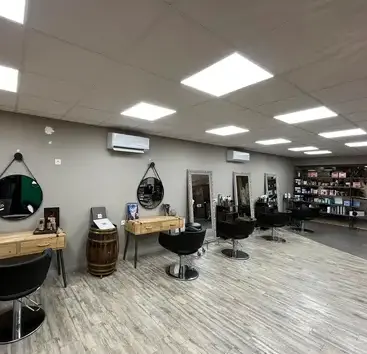 tapissier décorateur à Sainte-Scolasse-sur-Sarthe - image 2